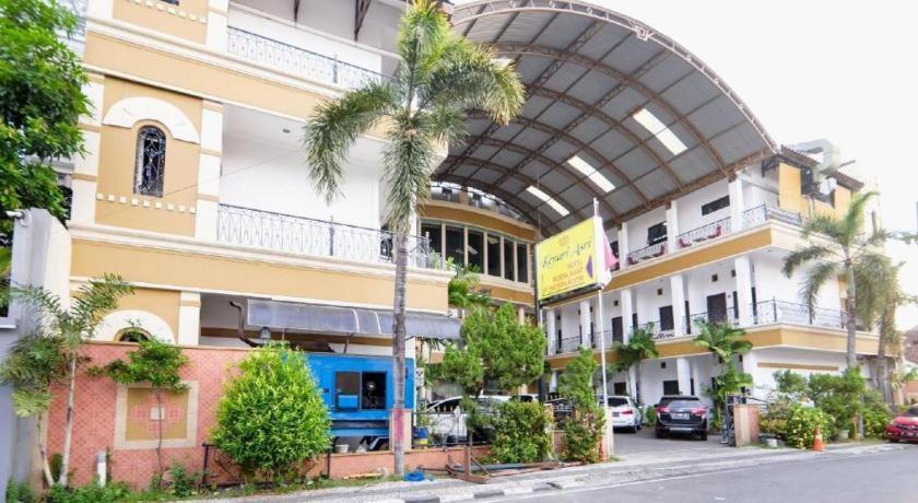Kenari Asri Hotel 2*